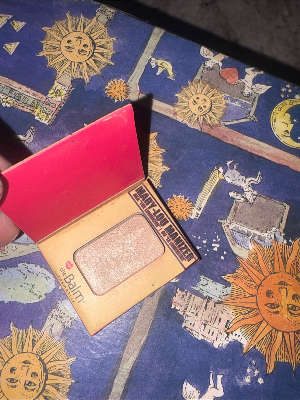 The Balm Mary-Lou Manizer Highlighter Shimmer Eyeshadow - Picture 3 of 3